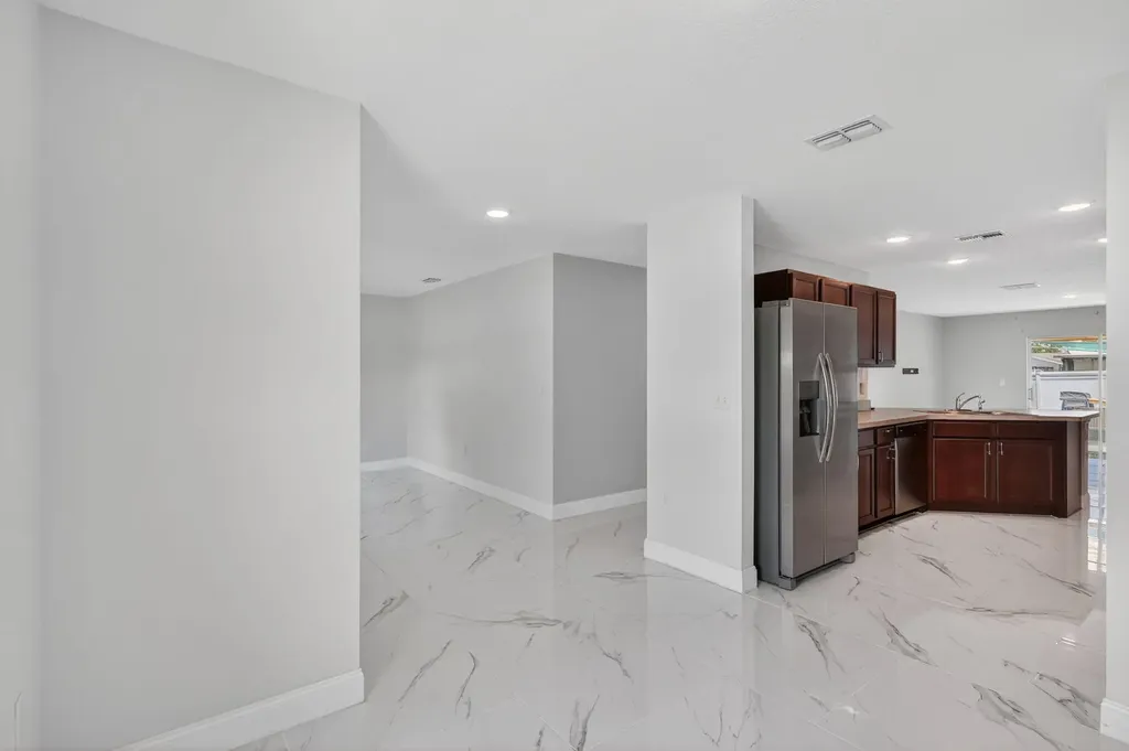 479 SW Holden Terrace Port St Lucie FL 34984