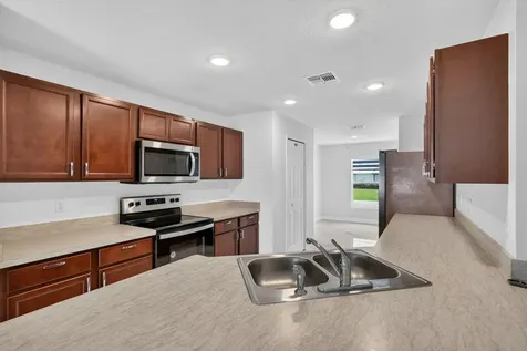 479 SW Holden Terrace Port St Lucie FL 34984