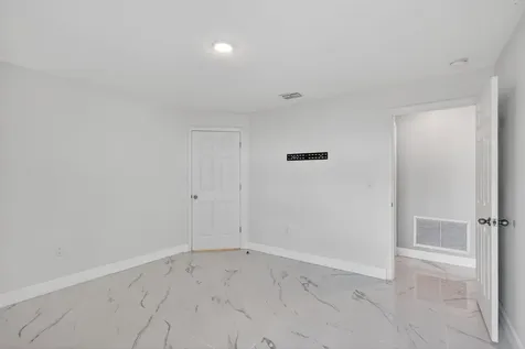 479 SW Holden Terrace Port St Lucie FL 34984