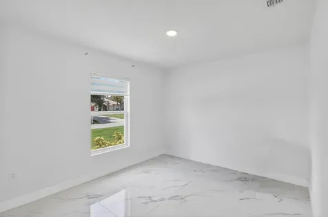 479 SW Holden Terrace Port St Lucie FL 34984