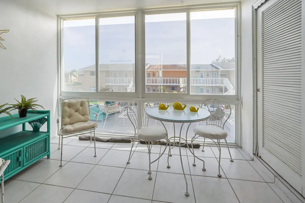 2222 NE 1st Way Boynton Beach FL 33435