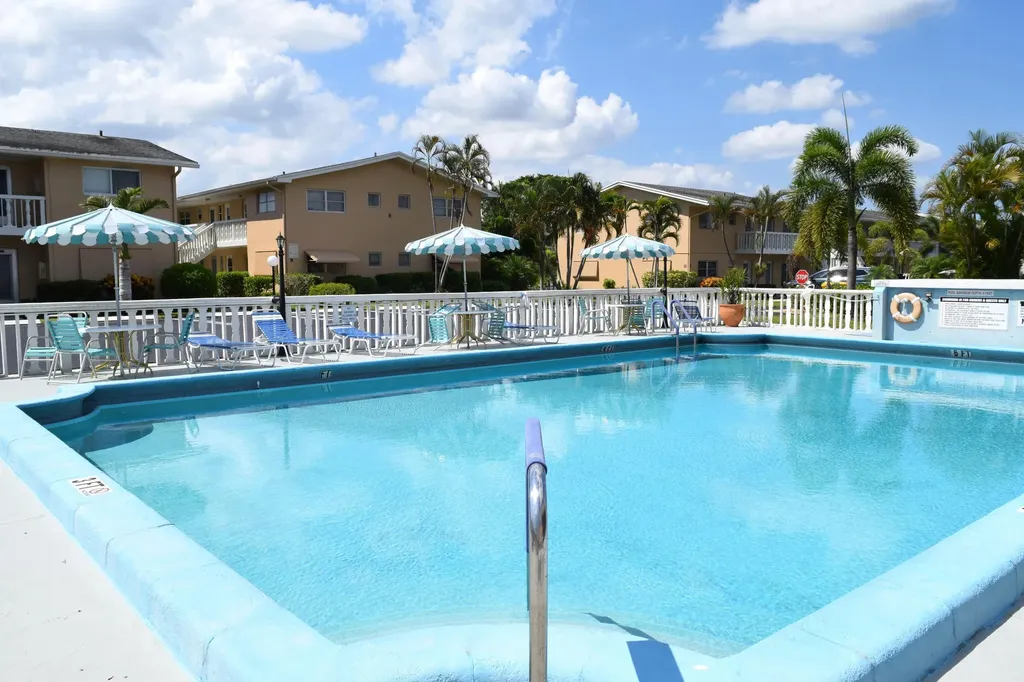 2222 NE 1st Way Boynton Beach FL 33435