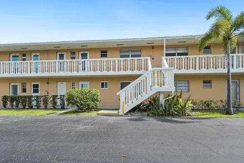 2222 NE 1st Way Boynton Beach FL 33435