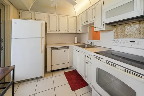 2222 NE 1st Way Boynton Beach FL 33435
