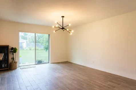 2581 SE Dogwood Avenue Port St Lucie FL 34952