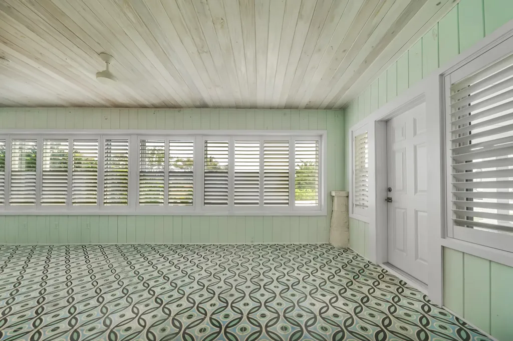 1408 N Lakeside Drive Lake Worth Beach FL 33460