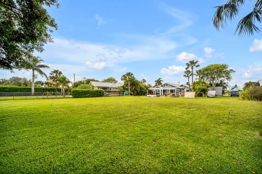 1408 N Lakeside Drive Lake Worth Beach FL 33460