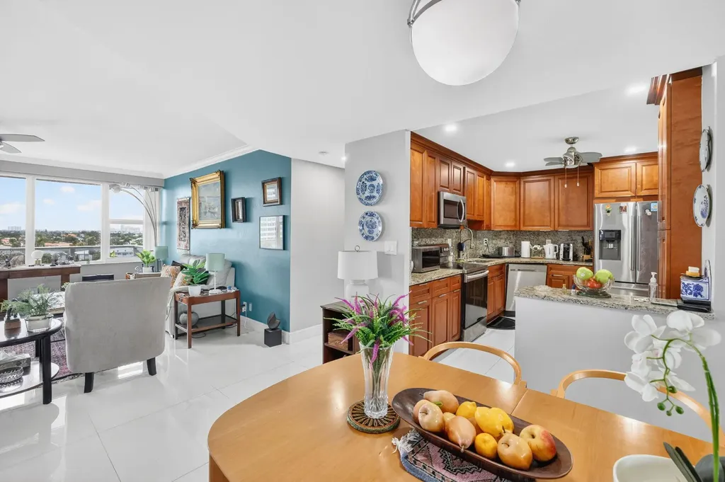 3333 NE 34th Street Fort Lauderdale FL 33308