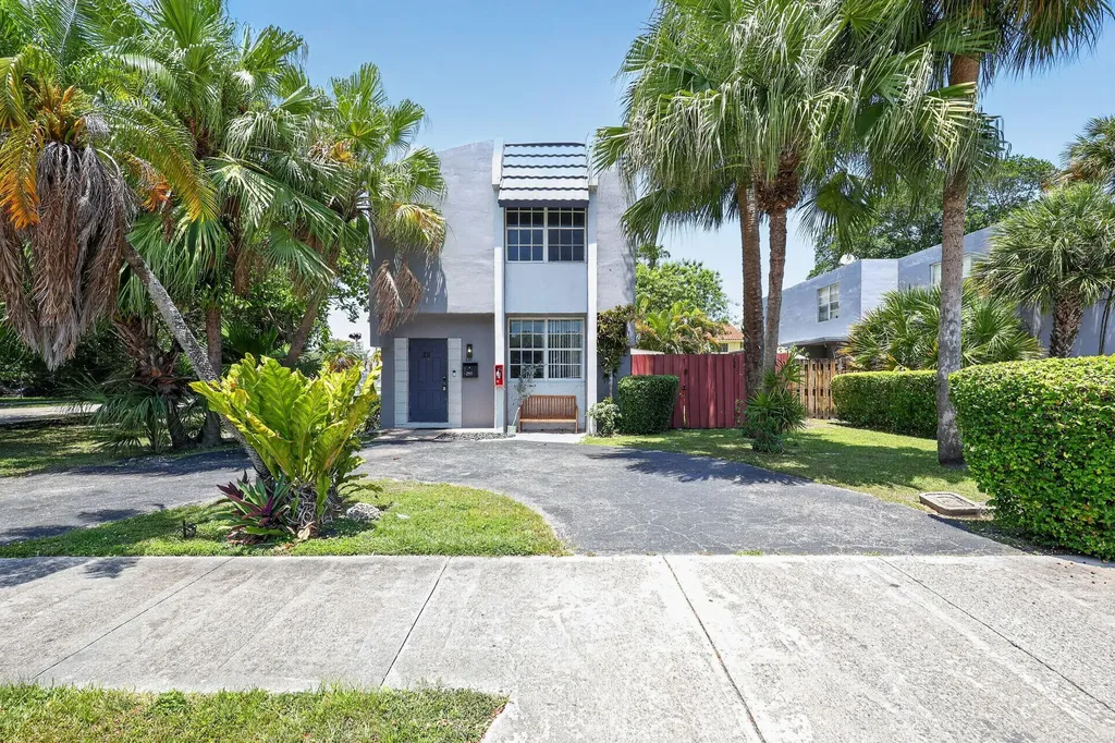 251 NE 142nd Street Miami FL 33161