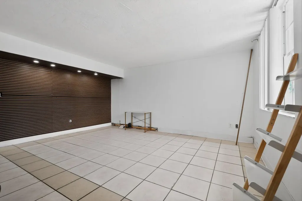 251 NE 142nd Street Miami FL 33161
