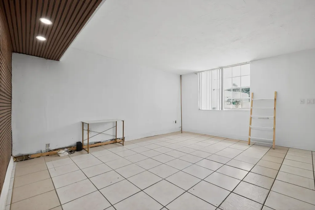 251 NE 142nd Street Miami FL 33161