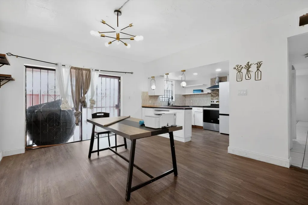 251 NE 142nd Street Miami FL 33161
