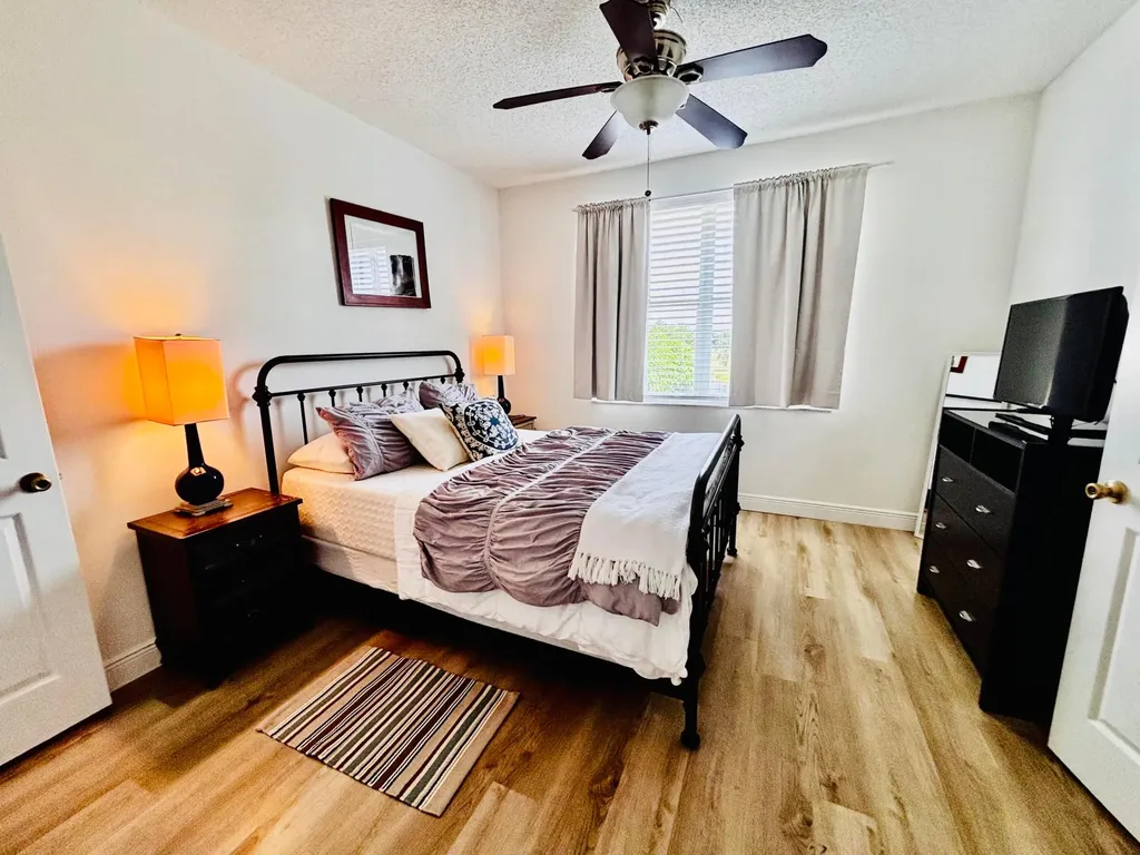 2040 Greenview Shores Boulevard Wellington FL 33414