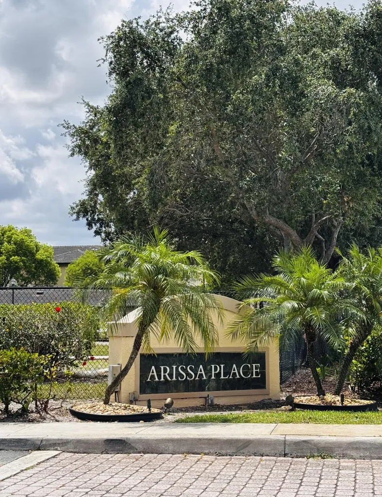 2040 Greenview Shores Boulevard Wellington FL 33414