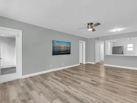 4025 N Federal Highway N Oakland Park FL 33308