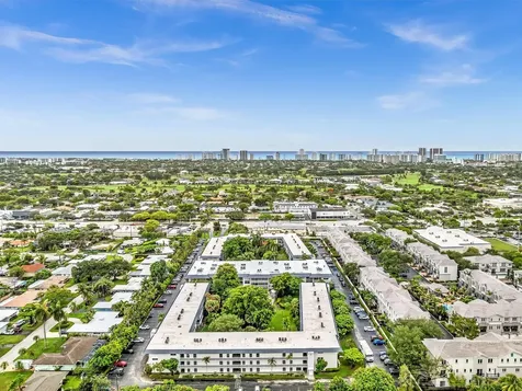 4025 N Federal Highway N Oakland Park FL 33308