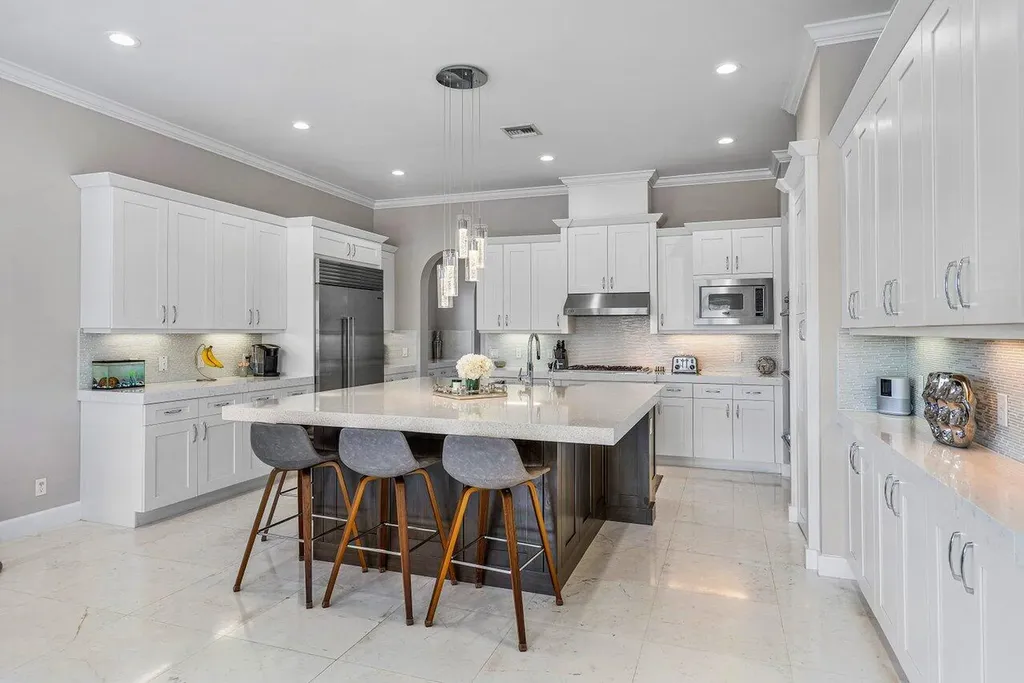 17511 Cadena Drive Boca Raton FL 33496