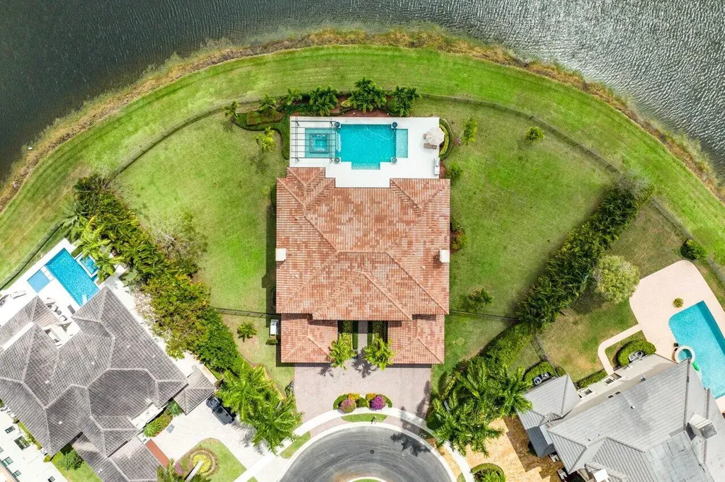 17511 Cadena Drive Boca Raton FL 33496