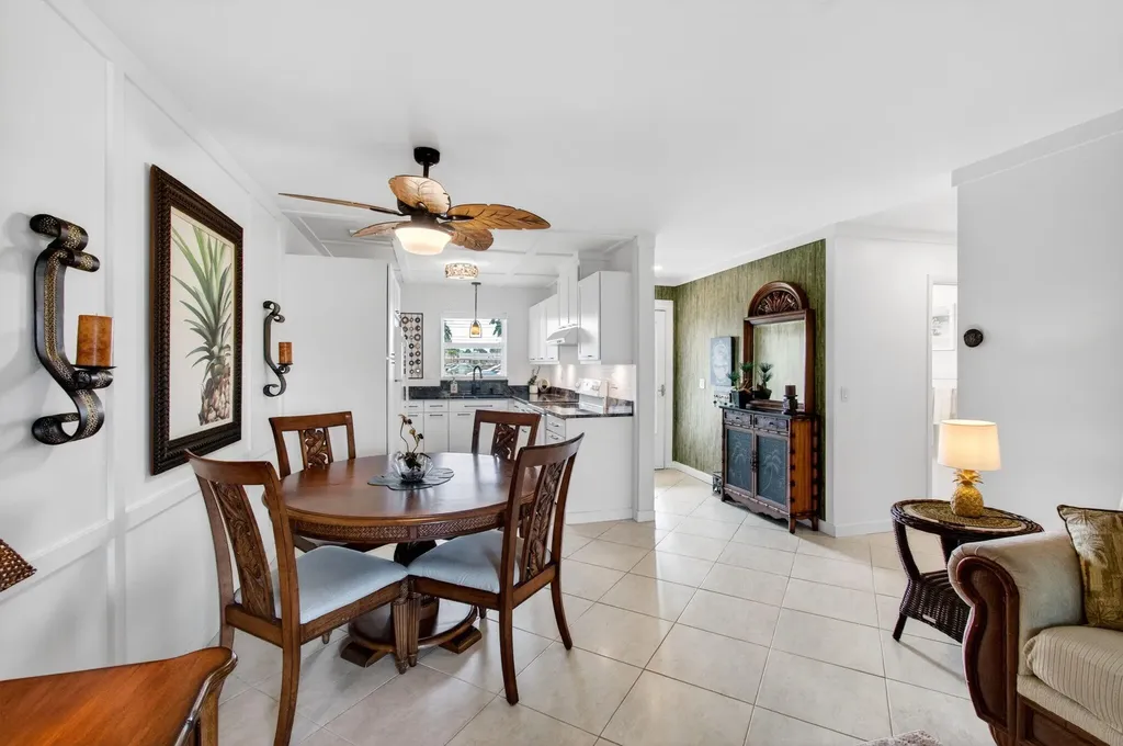 2533 Dudley Drive West Palm Beach FL 33415