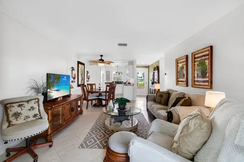 2533 Dudley Drive West Palm Beach FL 33415
