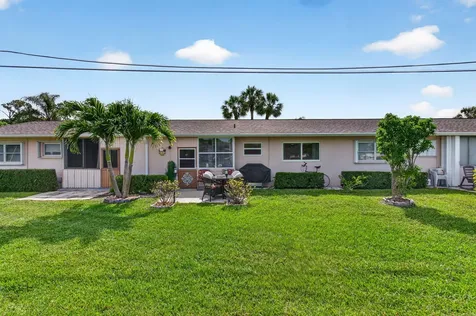 2533 Dudley Drive West Palm Beach FL 33415
