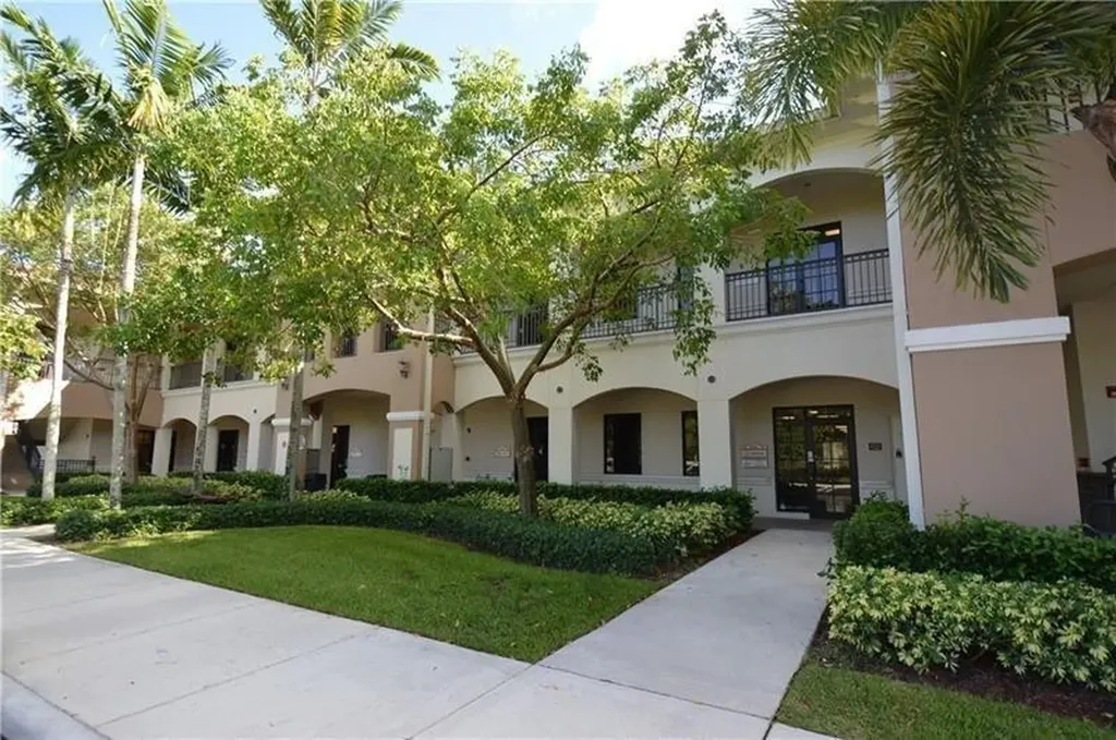 7551 Wiles Road Coral Springs FL 33067