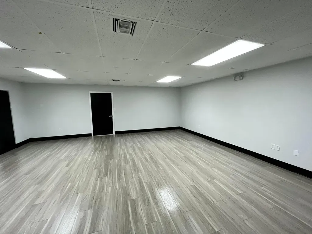 3141 S Military Trail Lake Worth FL 33463
