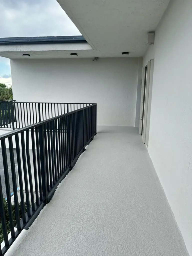 3141 S Military Trail Lake Worth FL 33463