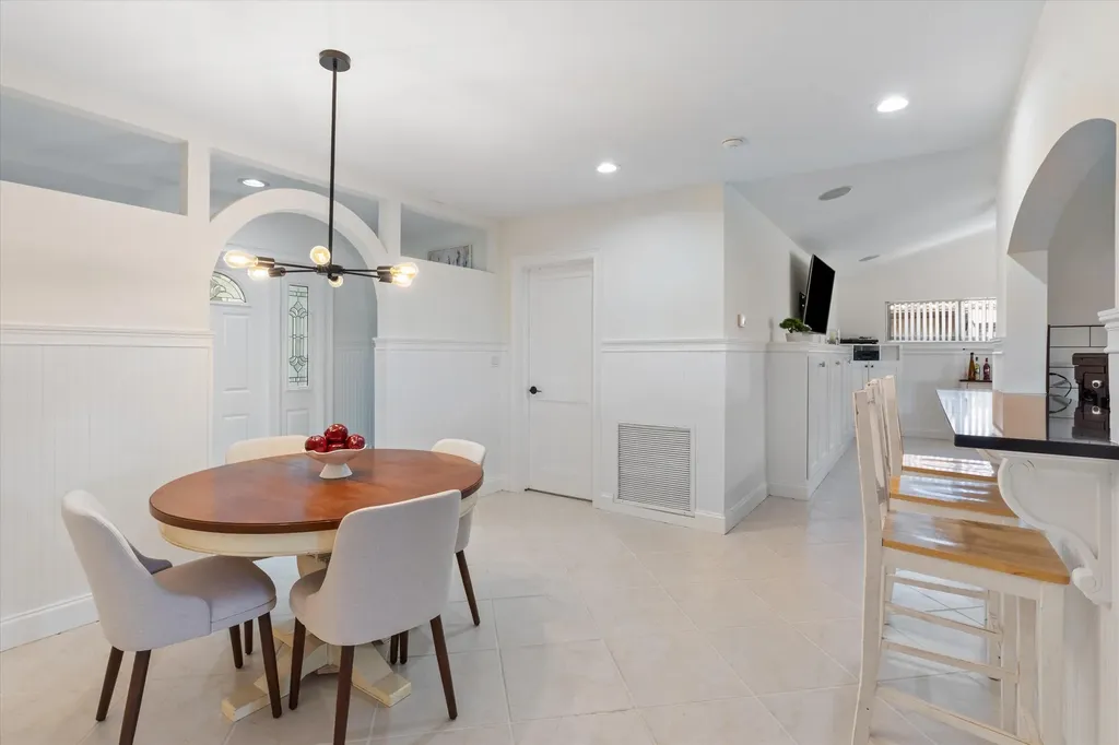 232 NW 10th Court Boca Raton FL 33486