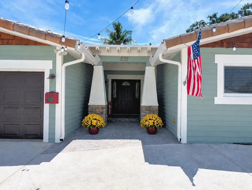 232 NW 10th Court Boca Raton FL 33486