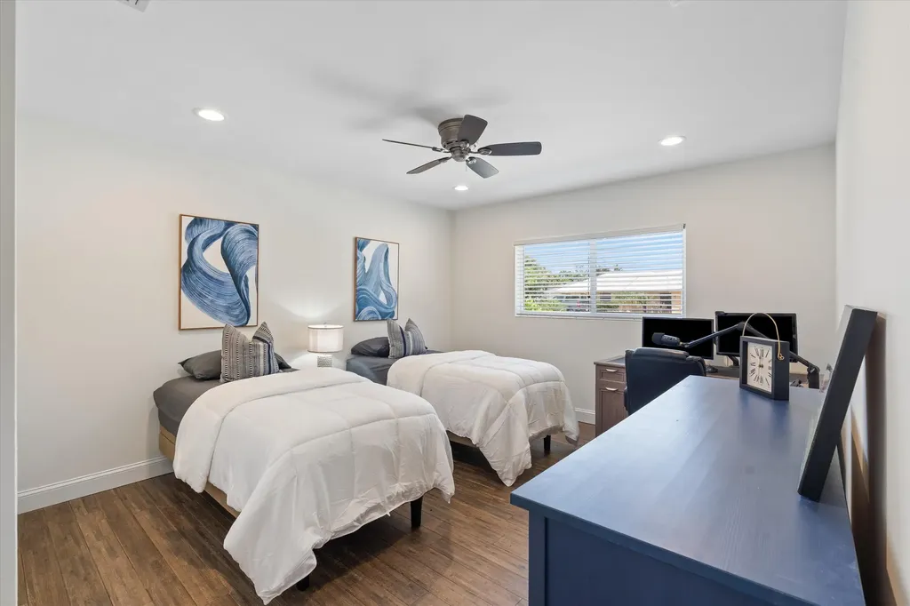232 NW 10th Court Boca Raton FL 33486