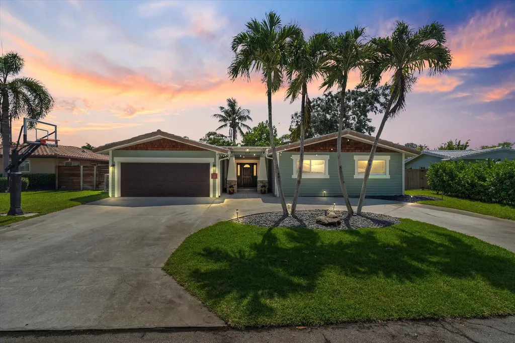 232 NW 10th Court Boca Raton FL 33486