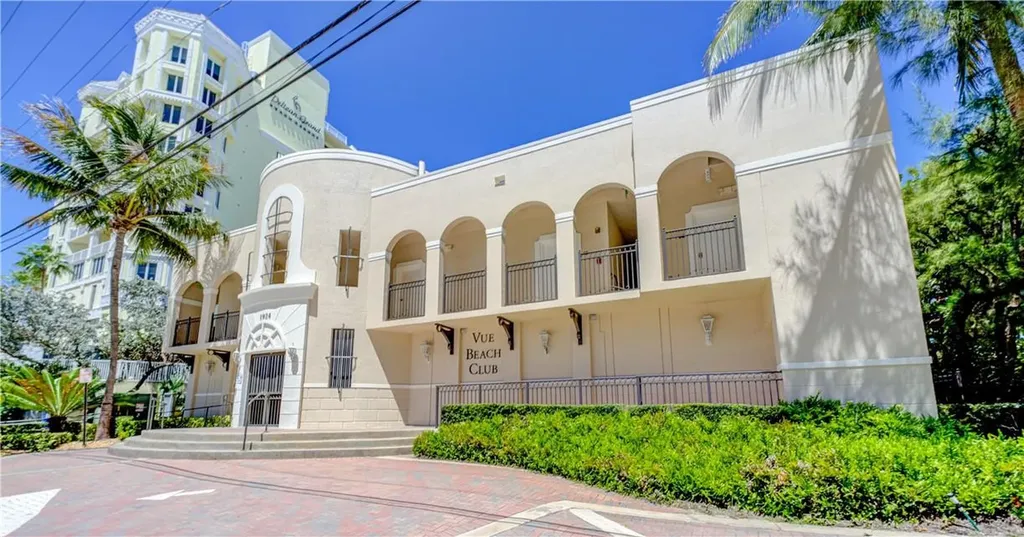 2001 N Ocean Boulevard Fort Lauderdale FL 33305