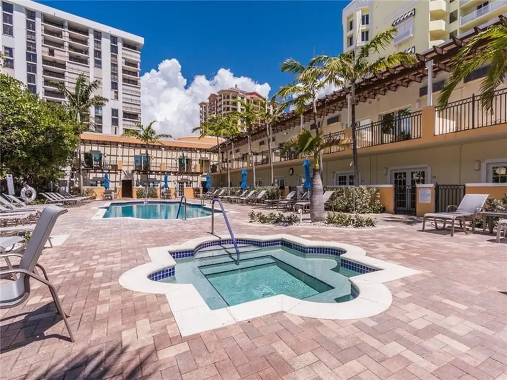 2001 N Ocean Boulevard Fort Lauderdale FL 33305
