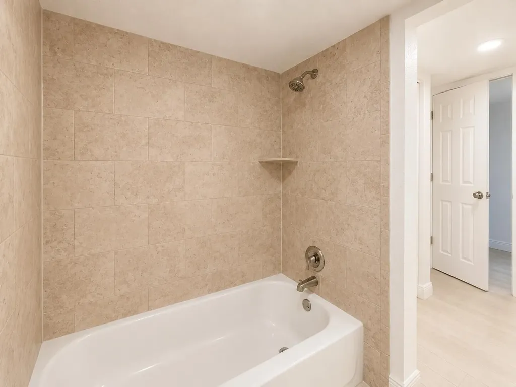 331 Lake Arbor Drive Palm Springs FL 33461