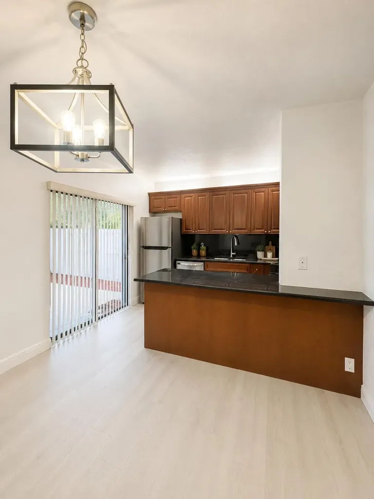 331 Lake Arbor Drive Palm Springs FL 33461