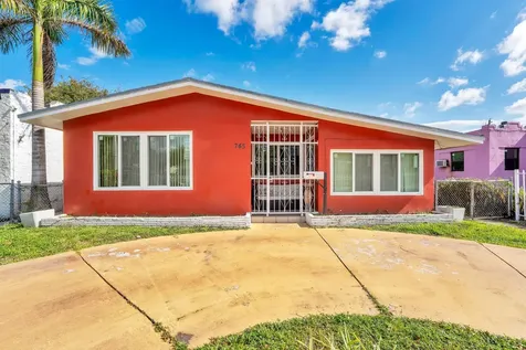 745 NW 46th Street Miami FL 33127