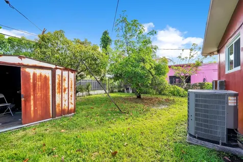 745 NW 46th Street Miami FL 33127