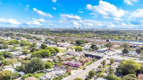 745 NW 46th Street Miami FL 33127
