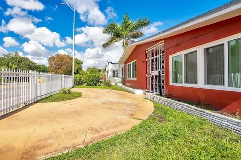 745 NW 46th Street Miami FL 33127