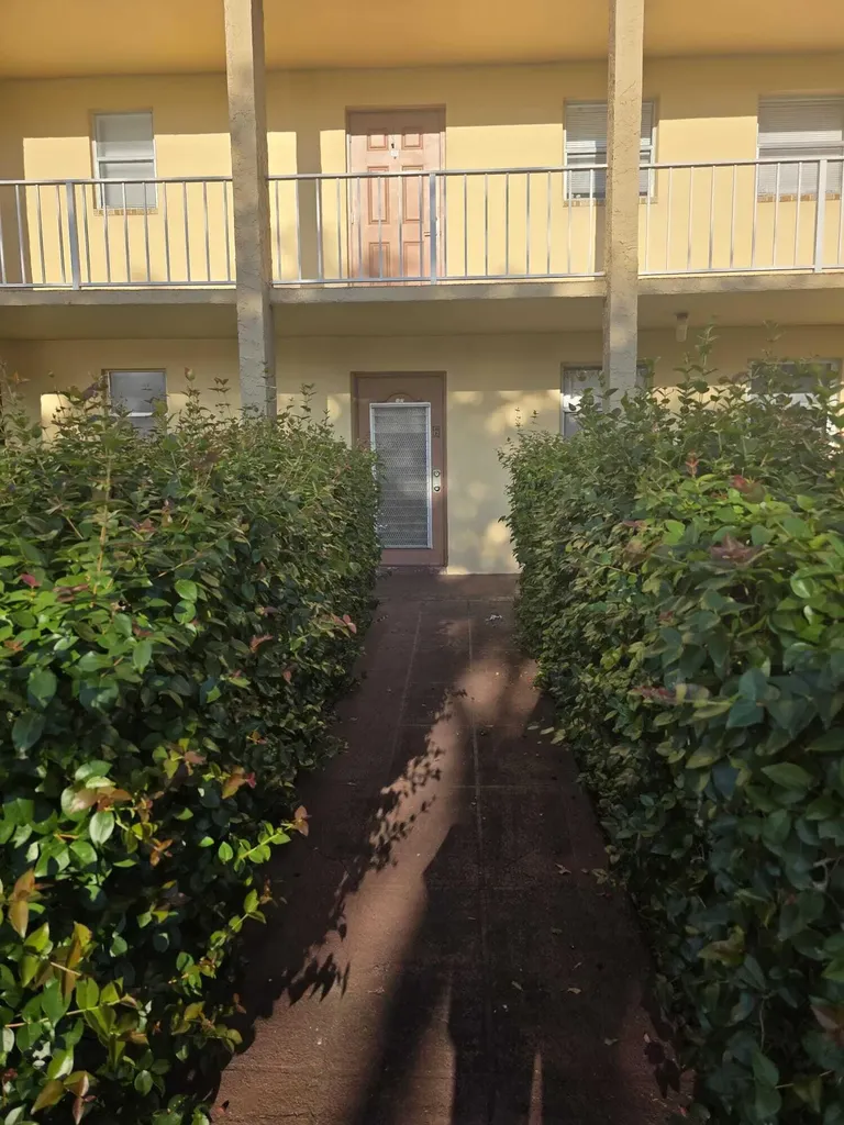 8400 Sunrise Lakes Boulevard Sunrise FL 33322