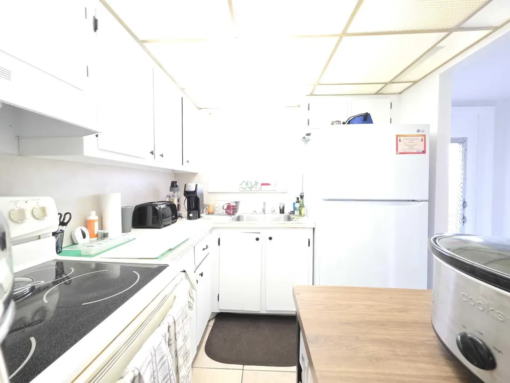 8400 Sunrise Lakes Boulevard Sunrise FL 33322