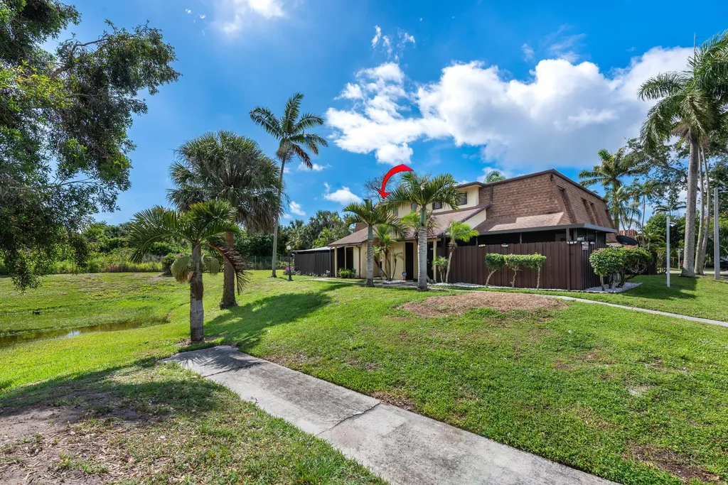 2941 Genoa Place West Palm Beach FL 33406