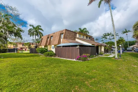 2941 Genoa Place West Palm Beach FL 33406
