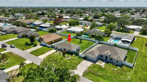 718 SW Curry Street Port St Lucie FL 34983