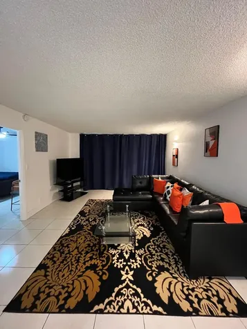 7041 Environ Boulevard Lauderhill FL 33319