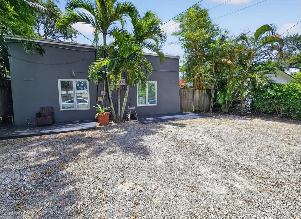 2438 NE 184th Street North Miami Beach FL 33160