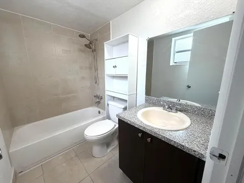 2121 Davie Boulevard Fort Lauderdale FL 33312