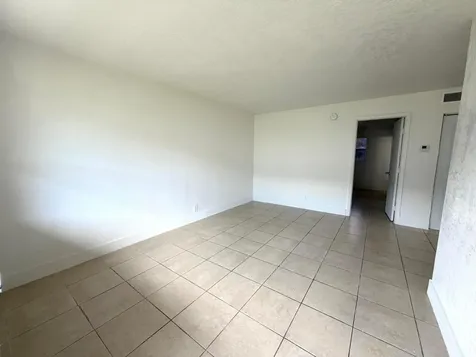 2121 Davie Boulevard Fort Lauderdale FL 33312