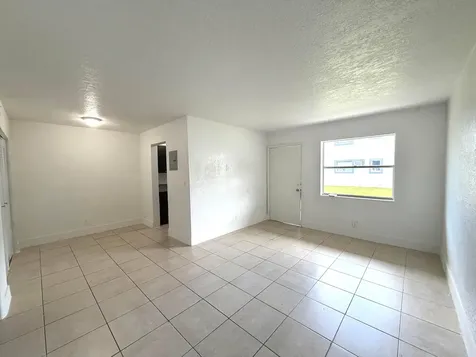 2121 Davie Boulevard Fort Lauderdale FL 33312